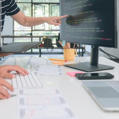 信頼できるパートナーとともに、自社の魅力を最大限に引き出し、成果を確実に生み出すWEB制作を。